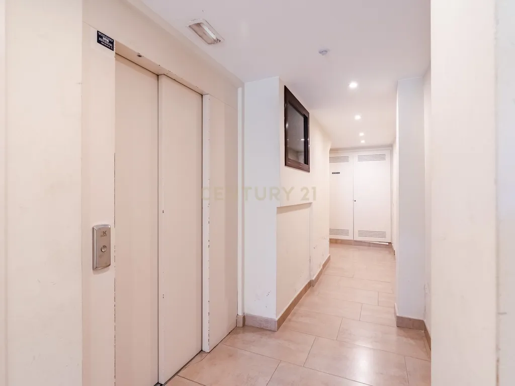 Apartamento amplo de 3 quartos no coração de Vendrell - Image 49