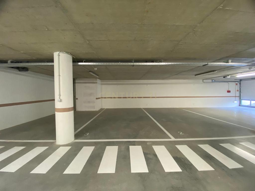 Apartamento T2 Novo com varanda, dois lugares de estacionamento, arrumo e fantásticas vistas sobre o rio - Image 40