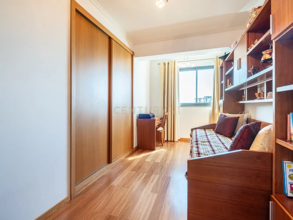 Penthouse com Vista Mar em Funchal, Madeira - Image 24