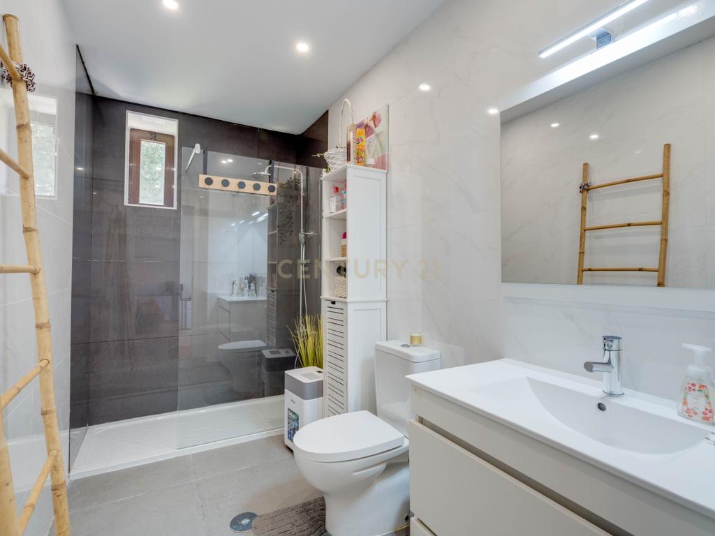 Apartamento T3 em Serzedo, V.N. Gaia - Image 12