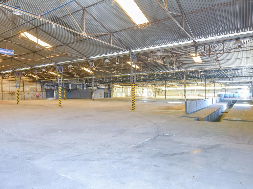 Armazém 1000m2 - Setúbal - Image 6