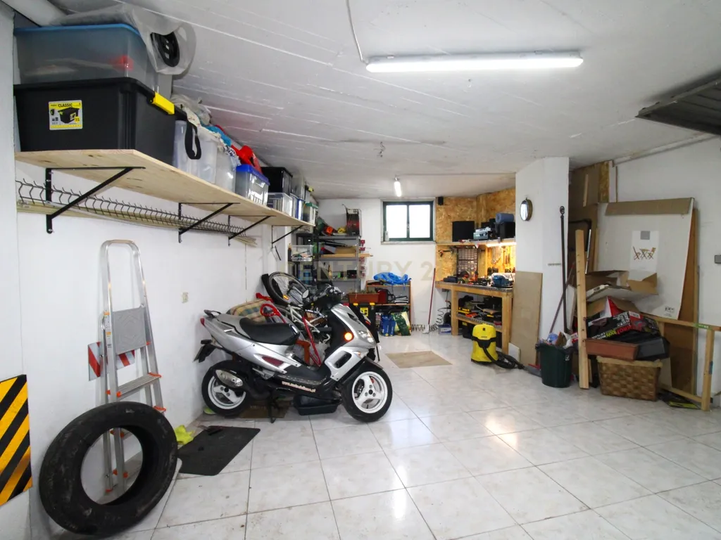 Apartamento T2 em Seixal - Oportunidade Única! - Image 19