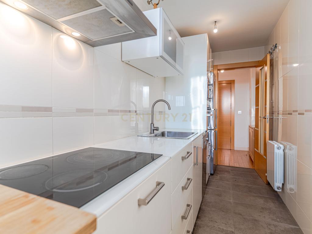 Apartamento T2 com Terraço em Granada, Andalucía - Image 14