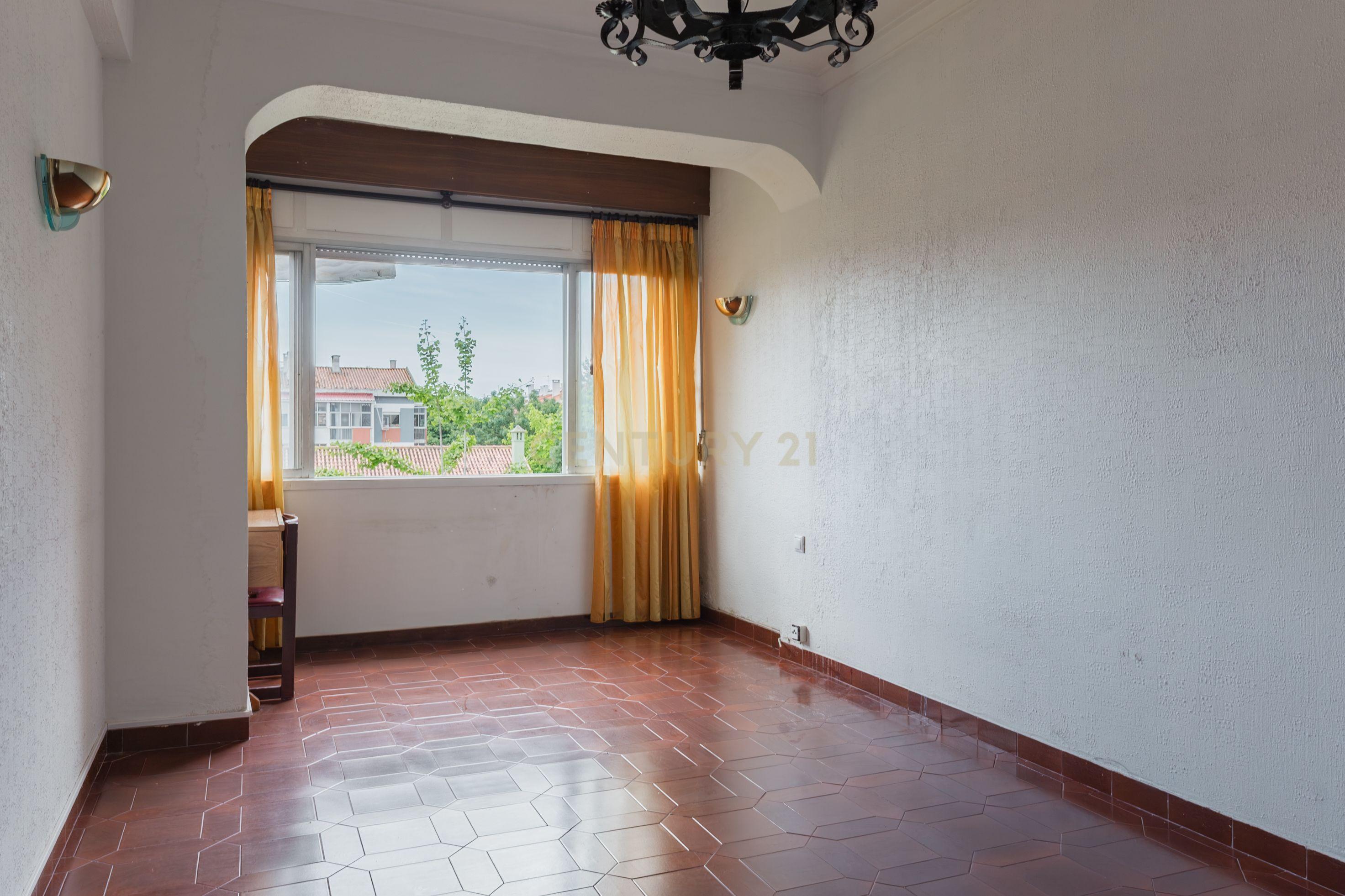 Fotografia 7 de T3 com Vista Monsanto | Conforto e Localização Privilegiada