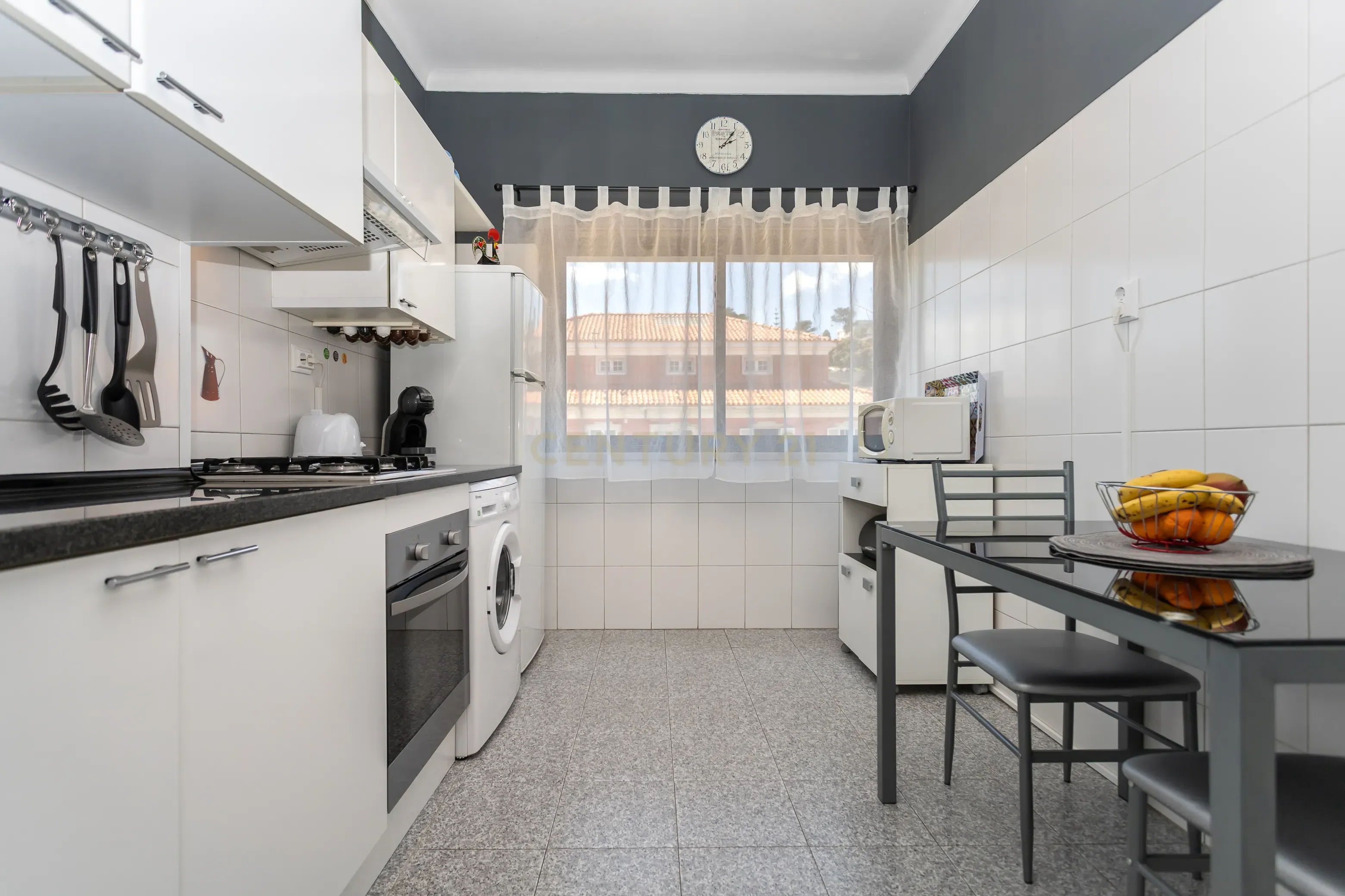 A vida acontece aqui, no coração de Setúbal. - Image 14