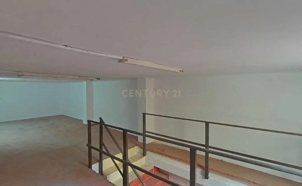 Espaço comercial à venda – Calle Romeu Corbera Nº 11, Valência - Image 17