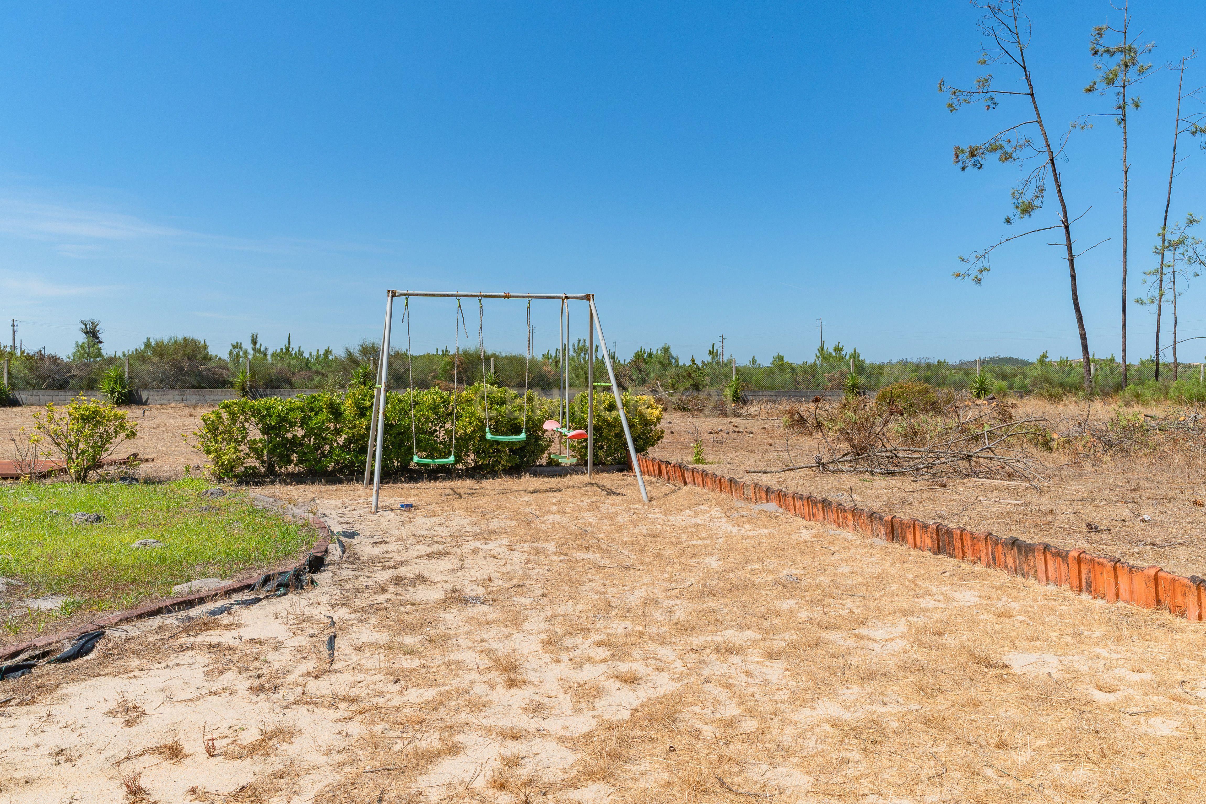 Fotografia 7 de Quintinha entre o campo e o mar – O espaço perfeito para viver, descansar ou investir!