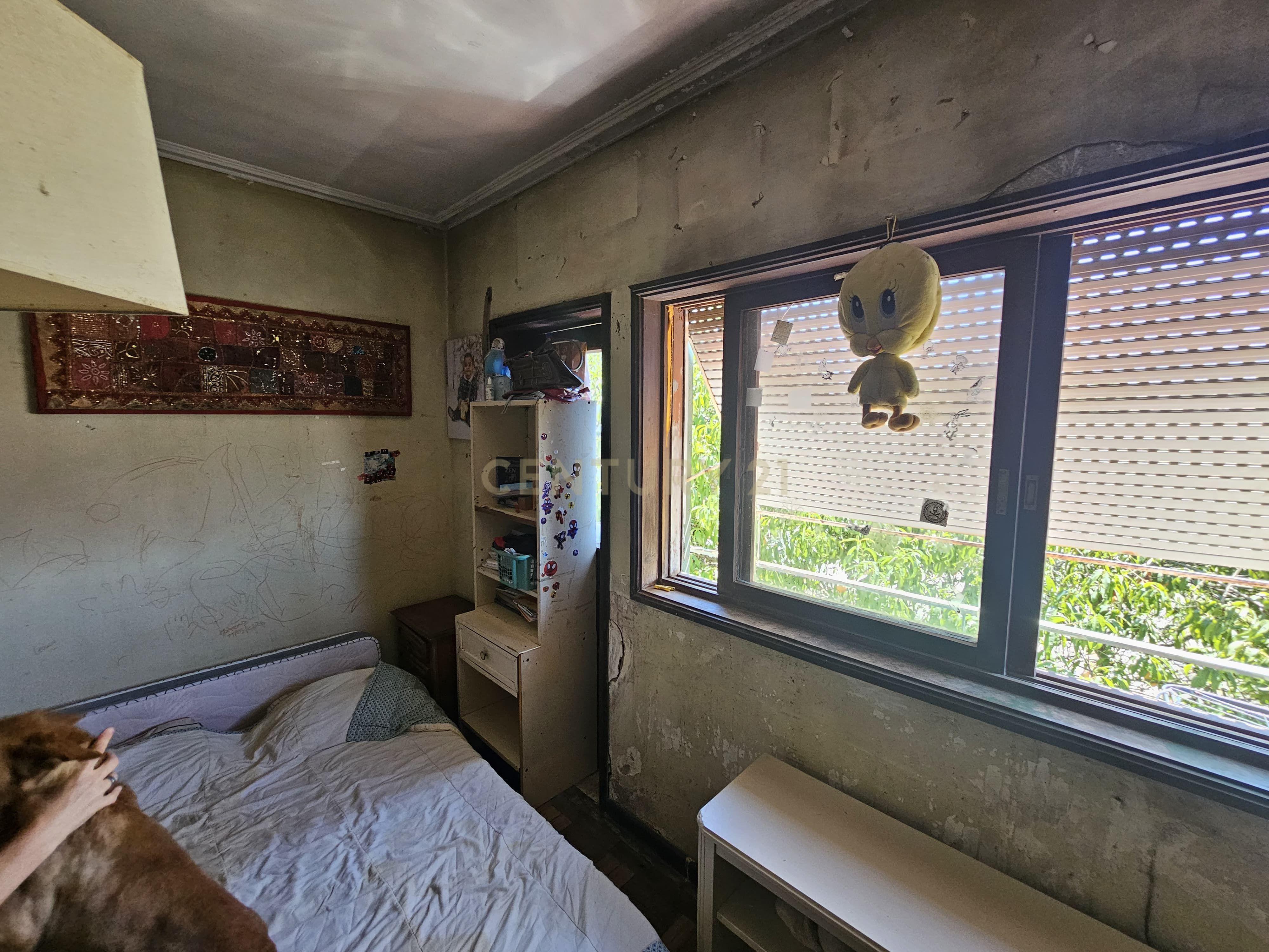 Fotografia 12 de MORADIA T5 GEMINADA PARA REMODELAR TOTAL | Rua Fernão Mendes Pinto, 294, Vila Nova de Gaia