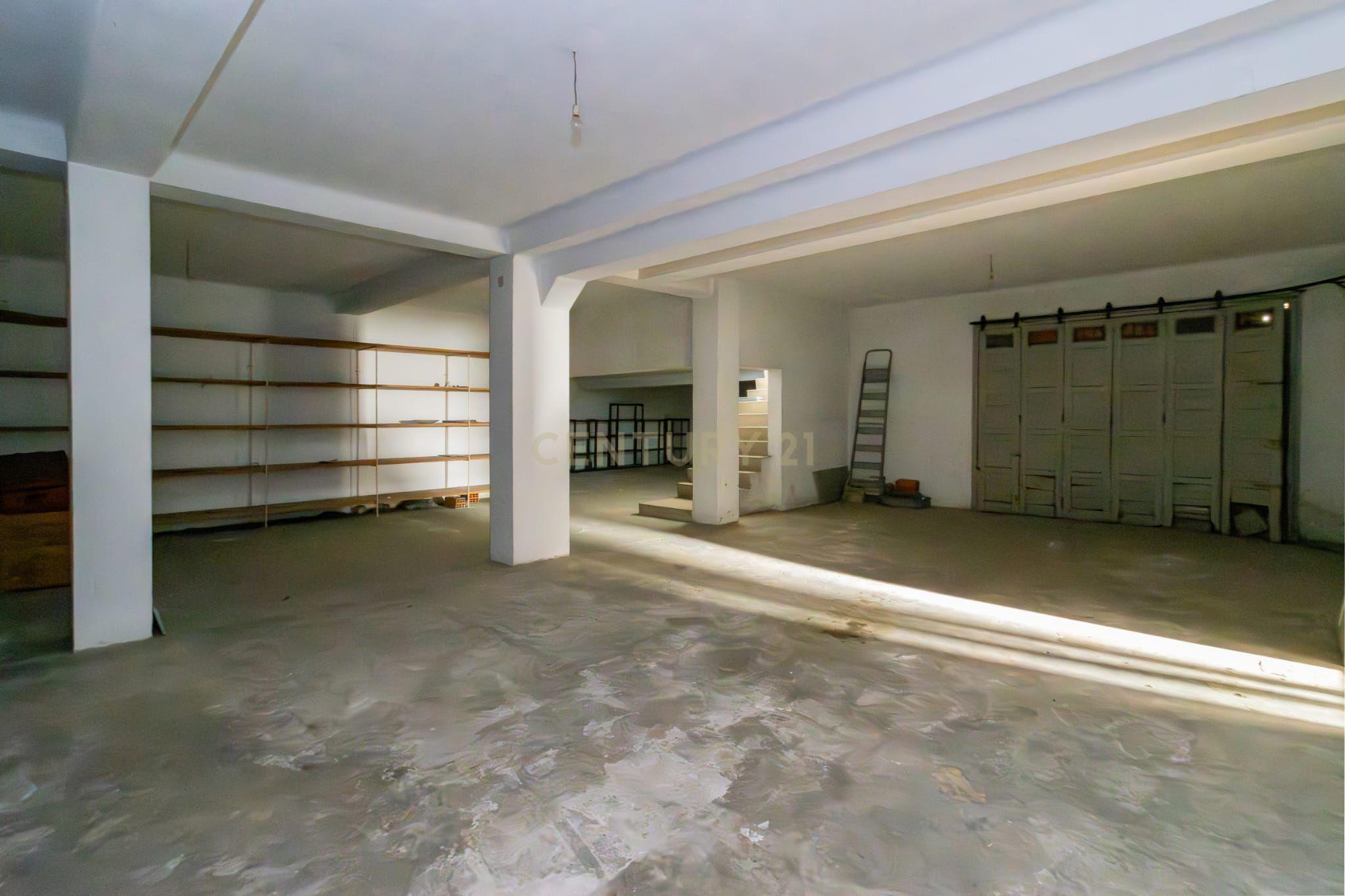 Investimento Único no Coração da Marinha Grande - Image 12