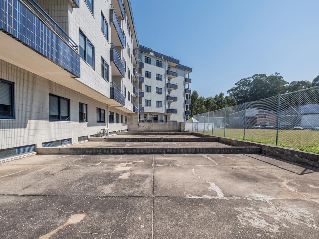 Apartamento T2 de excelentes áreas em Serzedo - Image 20