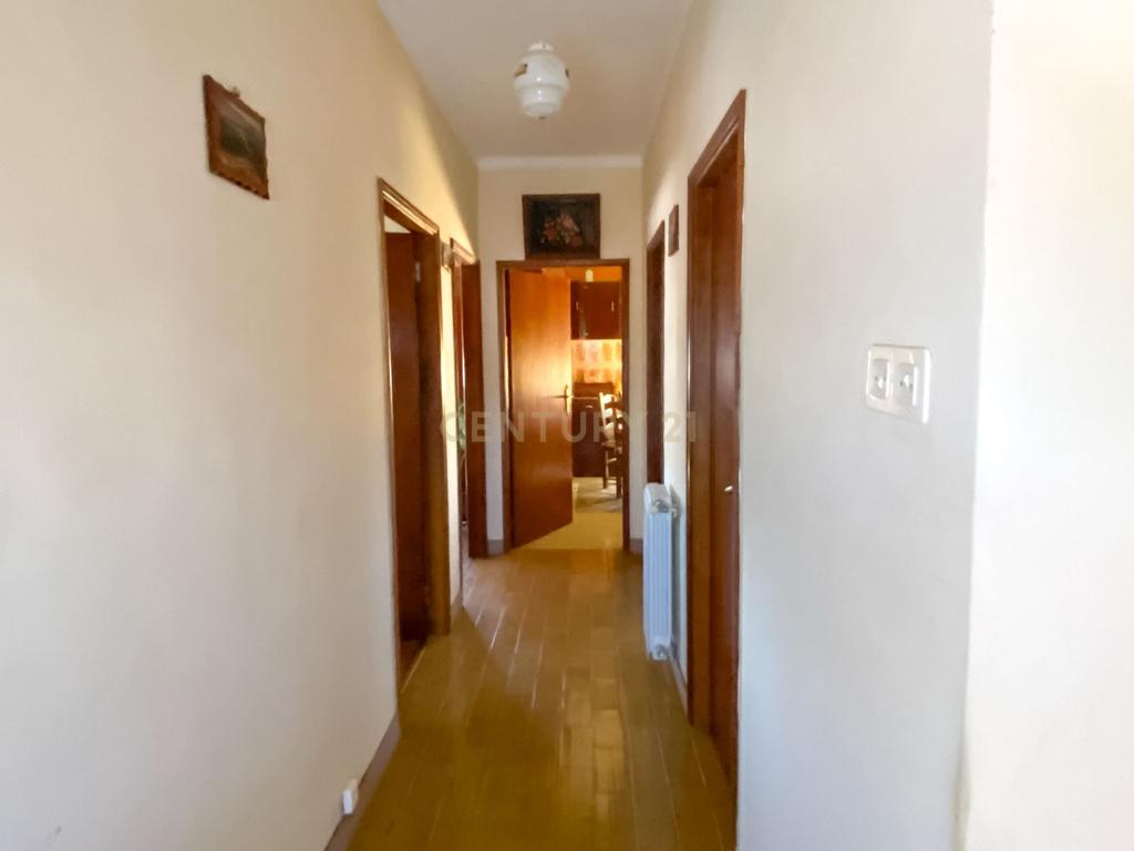 Moradia T3 no concelho da Covilhã - Image 6