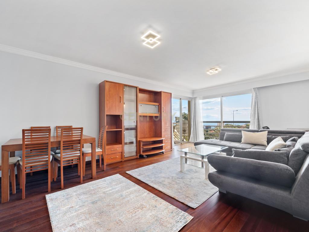 Apartamento T2 à Venda, com Jardim e Vista Mar - Pilar, Funchal - Image 7