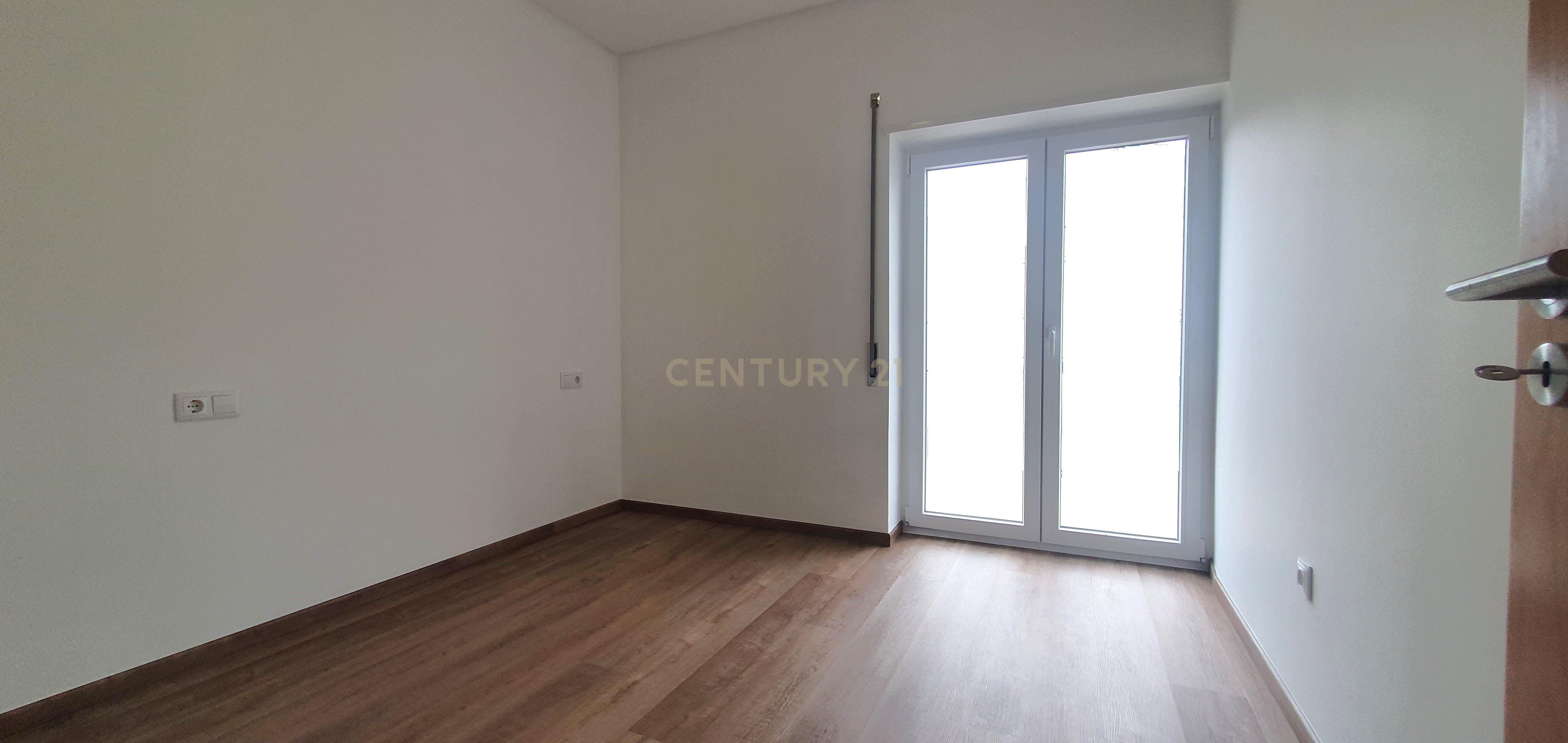 Apartamento T3+2 no Centro da Cidade - Image 7