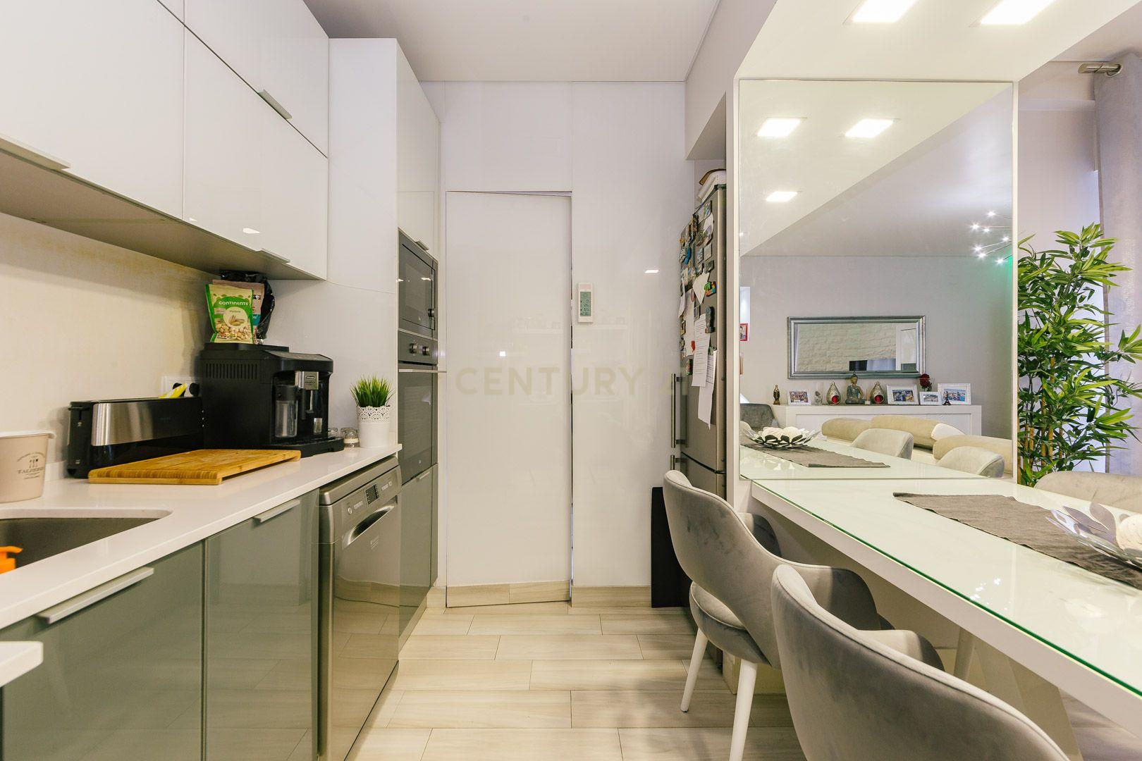 Apartamento T3 em Marvila - Image 11