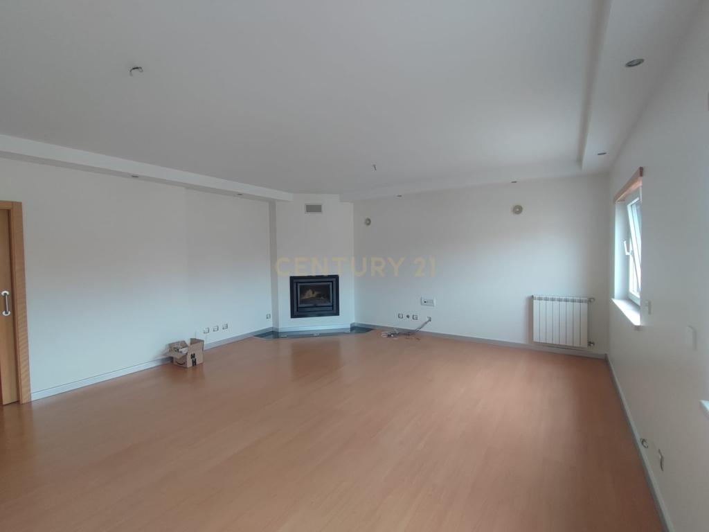 Apartamento T3 - Pinhal de Frades - Image 7