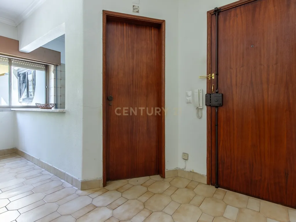 Apartamento T1 - Costa de Caparica - Image 9