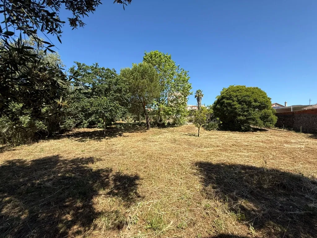 Moradias inseridas em terreno de 2400 m2 - Image 10