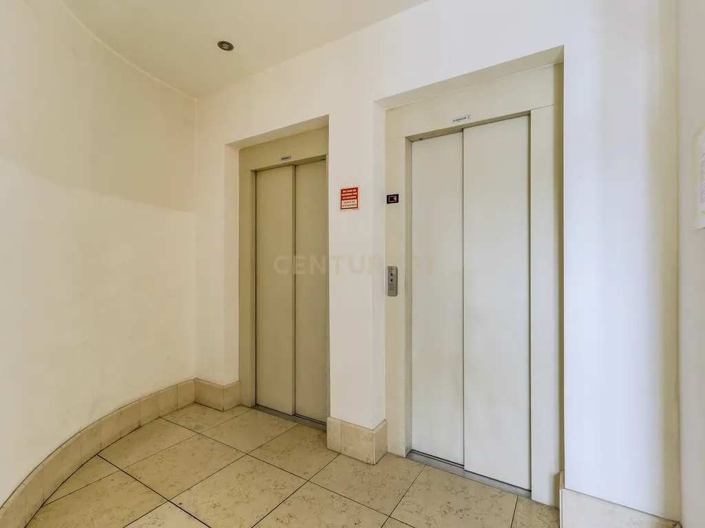 Apartamento T3 ( 2+1 ) Avenidas Novas ( Bairro do Rêgo), Lisboa - Image 7