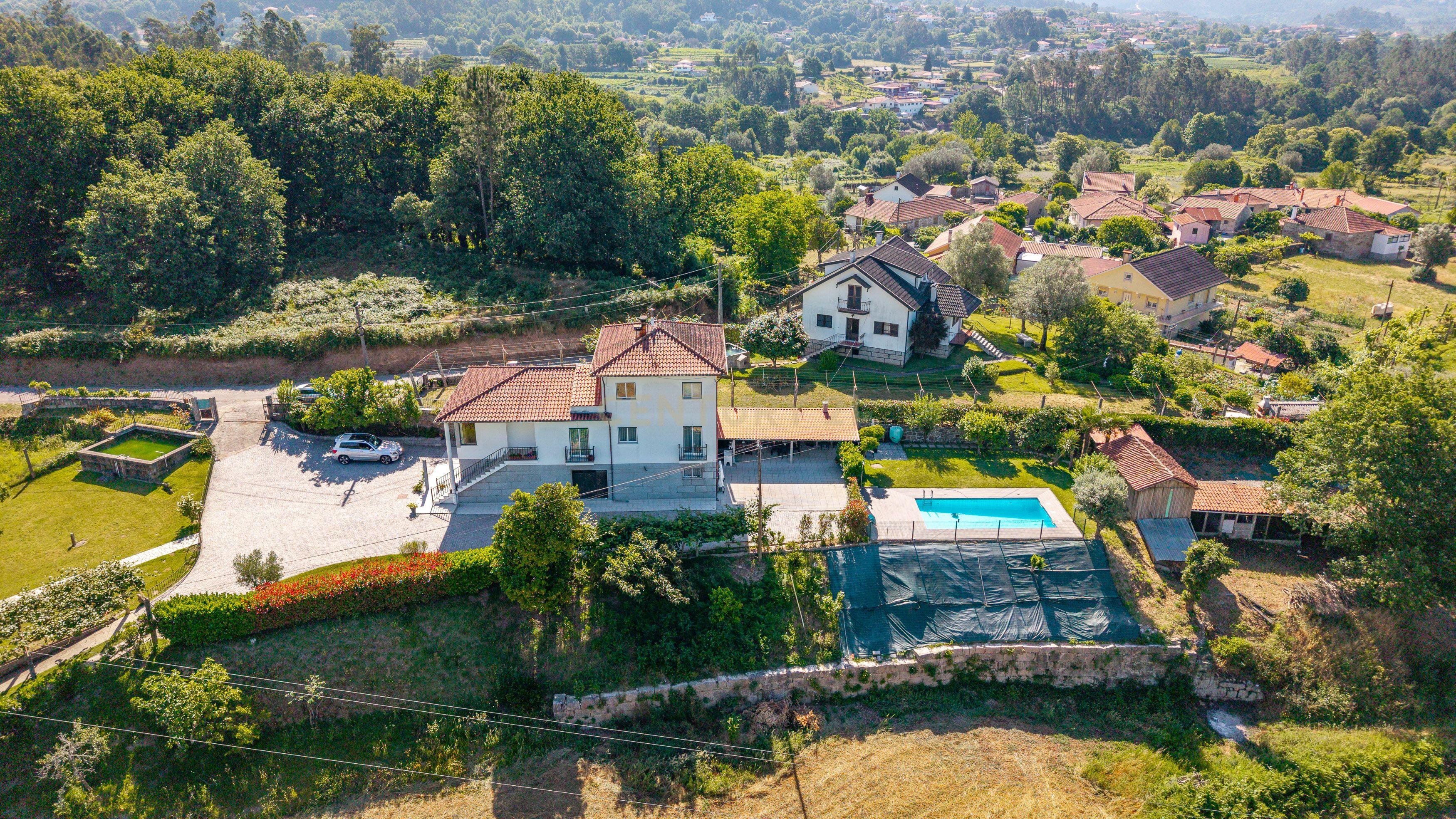 Fotografia 4 de Casa T4 com Vista Panorâmica em Arcos de Valdevez