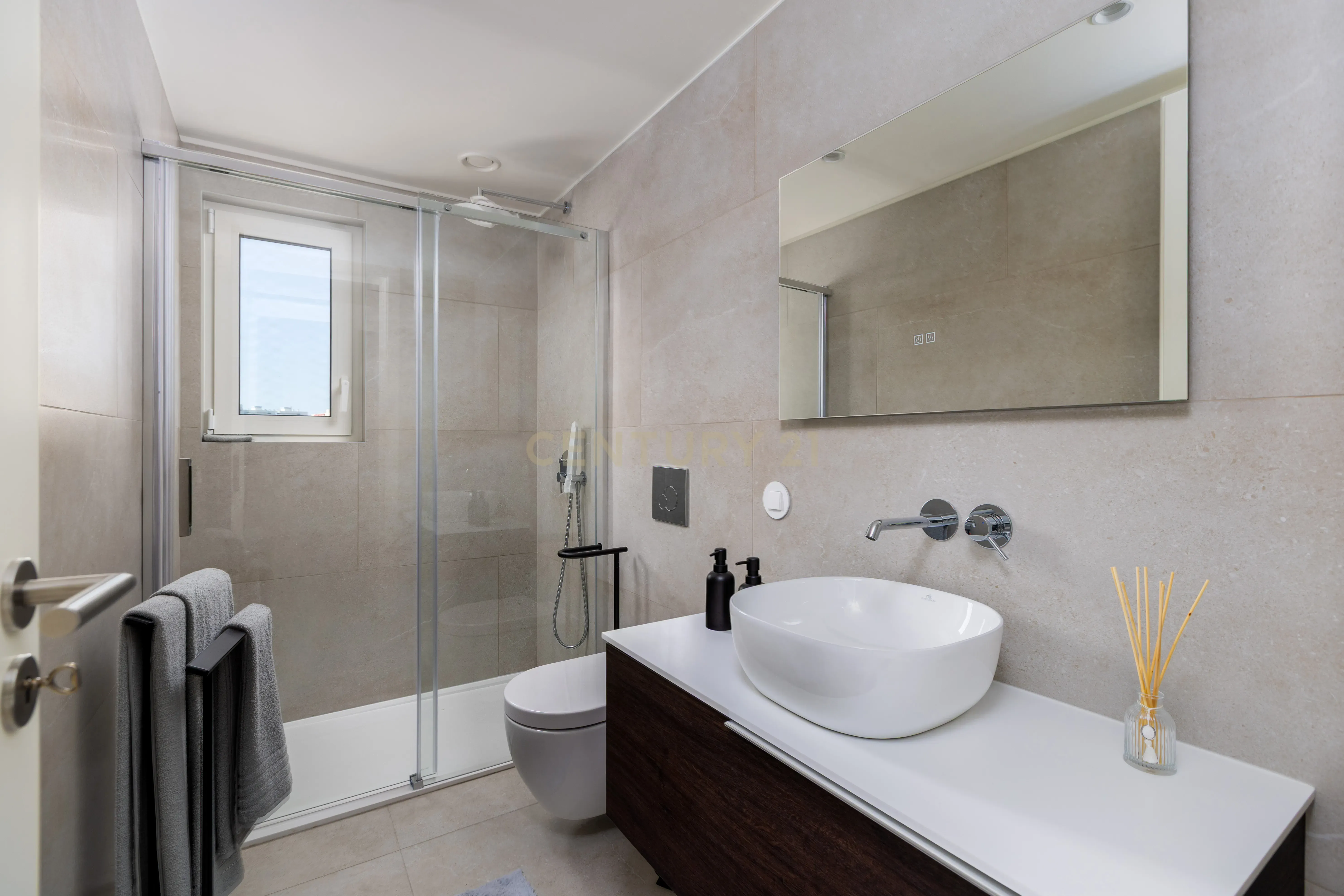 Apartamento T2 à venda em Faro (Sé e São Pedro), Faro — foto 13