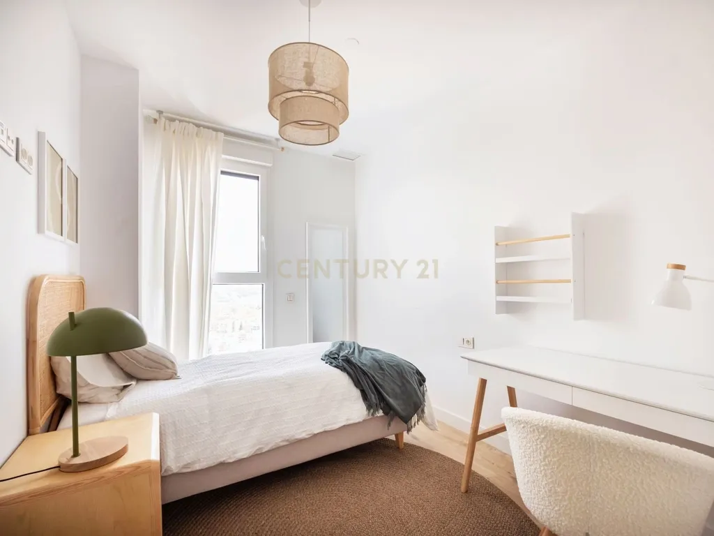 ESPECTACULAR APARTAMENTO PARA VENDA NO ARRANHA-CÉUS DE MALAGA! - Image 40
