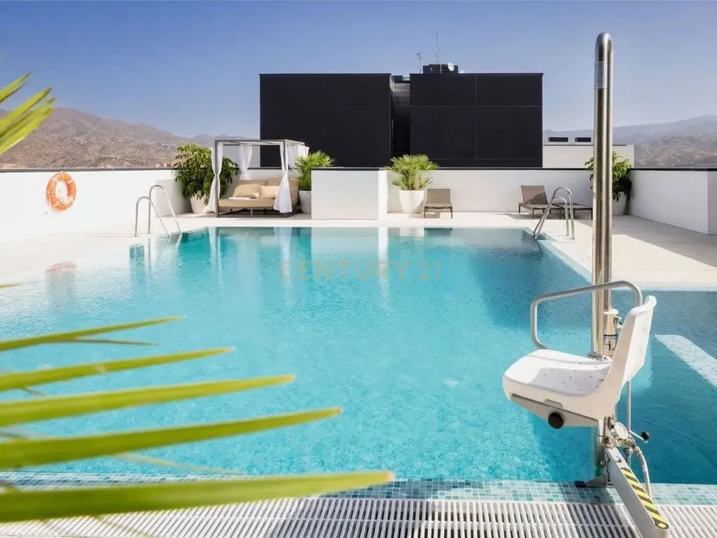 ESPECTACULAR APARTAMENTO PARA VENDA NO ARRANHA-CÉUS DE MALAGA! - Image 15