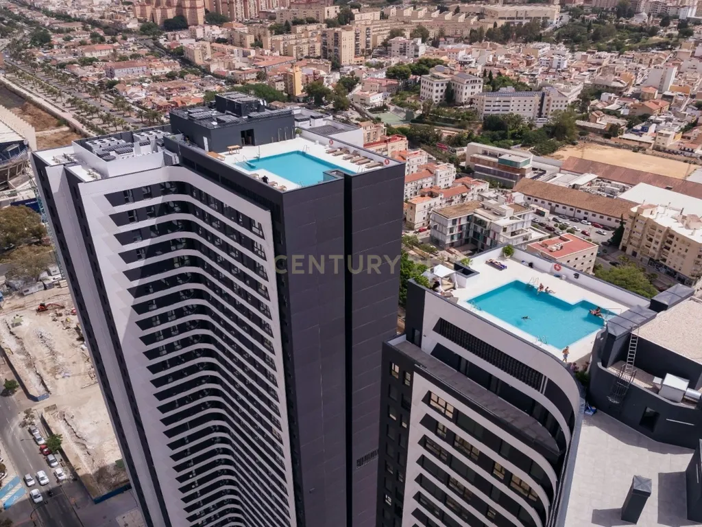 ESPECTACULAR APARTAMENTO PARA VENDA NO ARRANHA-CÉUS DE MALAGA! - Image 27
