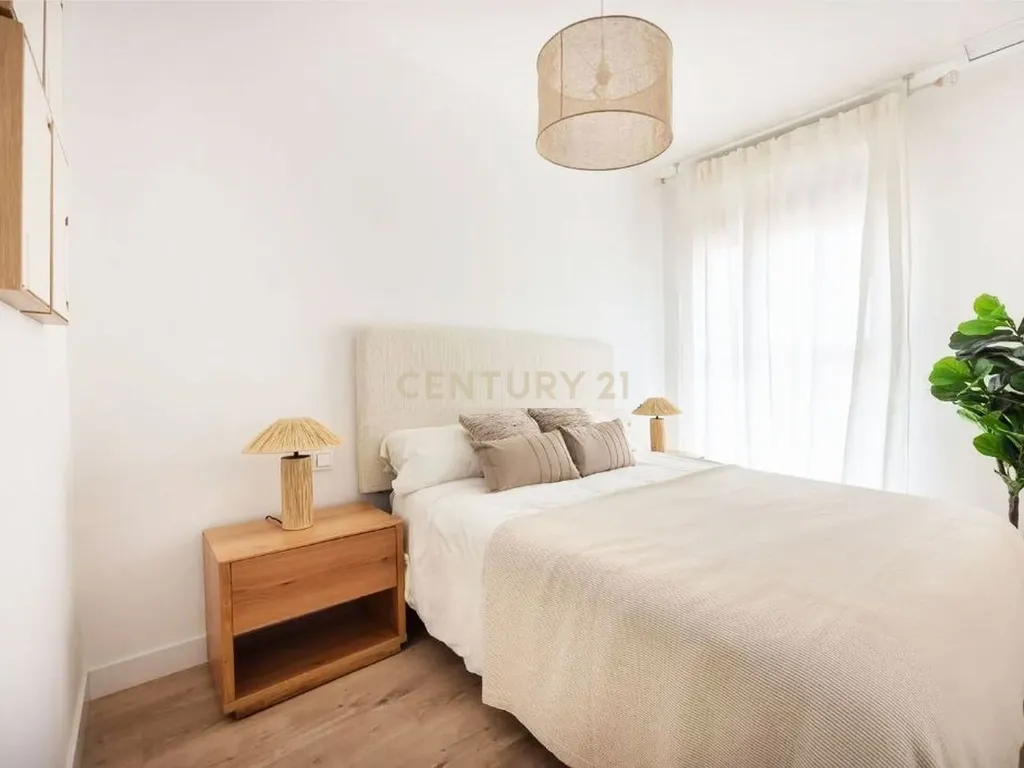 ESPECTACULAR APARTAMENTO PARA VENDA NO ARRANHA-CÉUS DE MALAGA! - Image 36