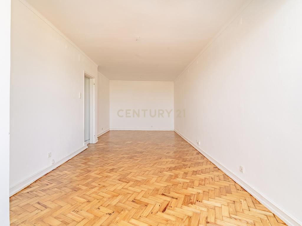 T3 Duplex com Terraço — Campo de Ourique - Image 5
