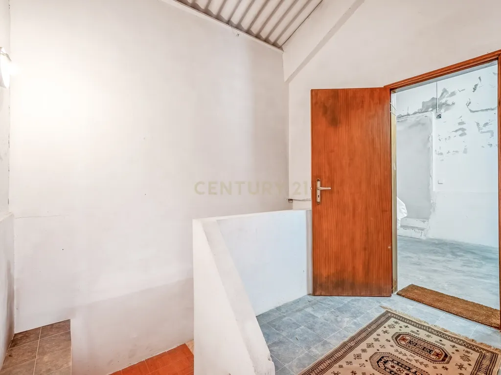 Moradia antiga T2 - Salir - Image 9