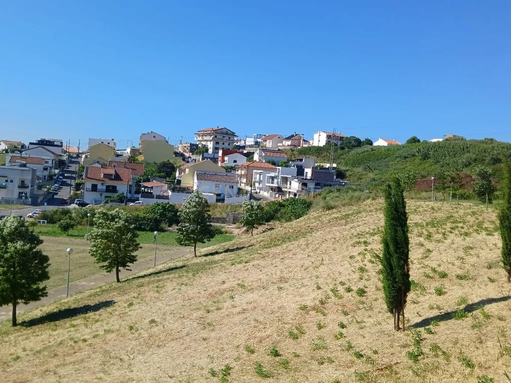 Oportunidade de Investimento, 2 Lotes Urbanos para Construção de Prédios - Image 8