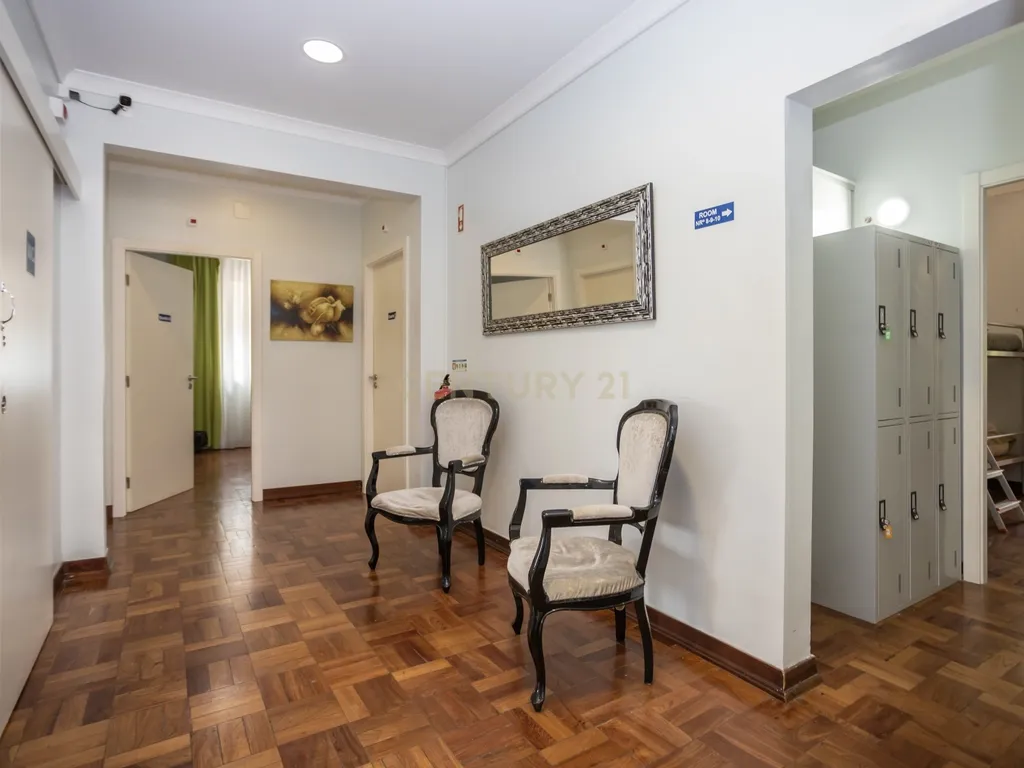 Fantástica Moradia Versátil com Piscina e Jardim, junto a serra da Arrábida – Setúbal - Image 66