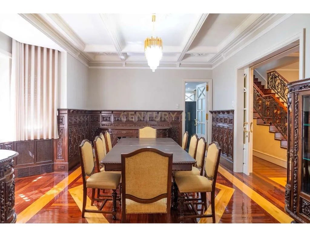 Moradia de Luxo no Coração do Porto – Totalmente Renovada - Image 3