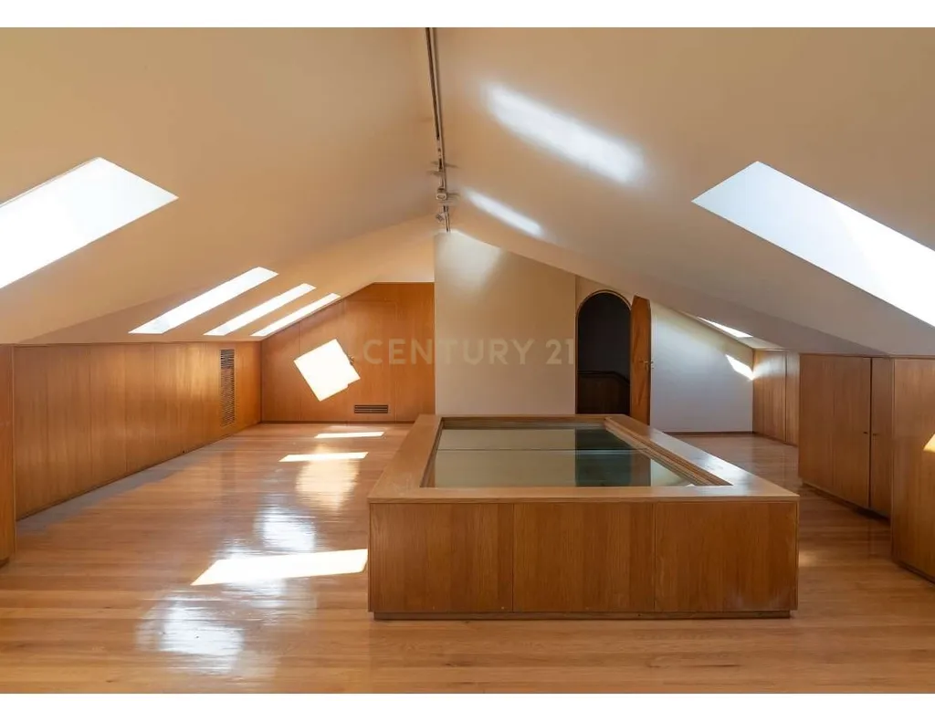 Moradia de Luxo no Coração do Porto – Totalmente Renovada - Image 20