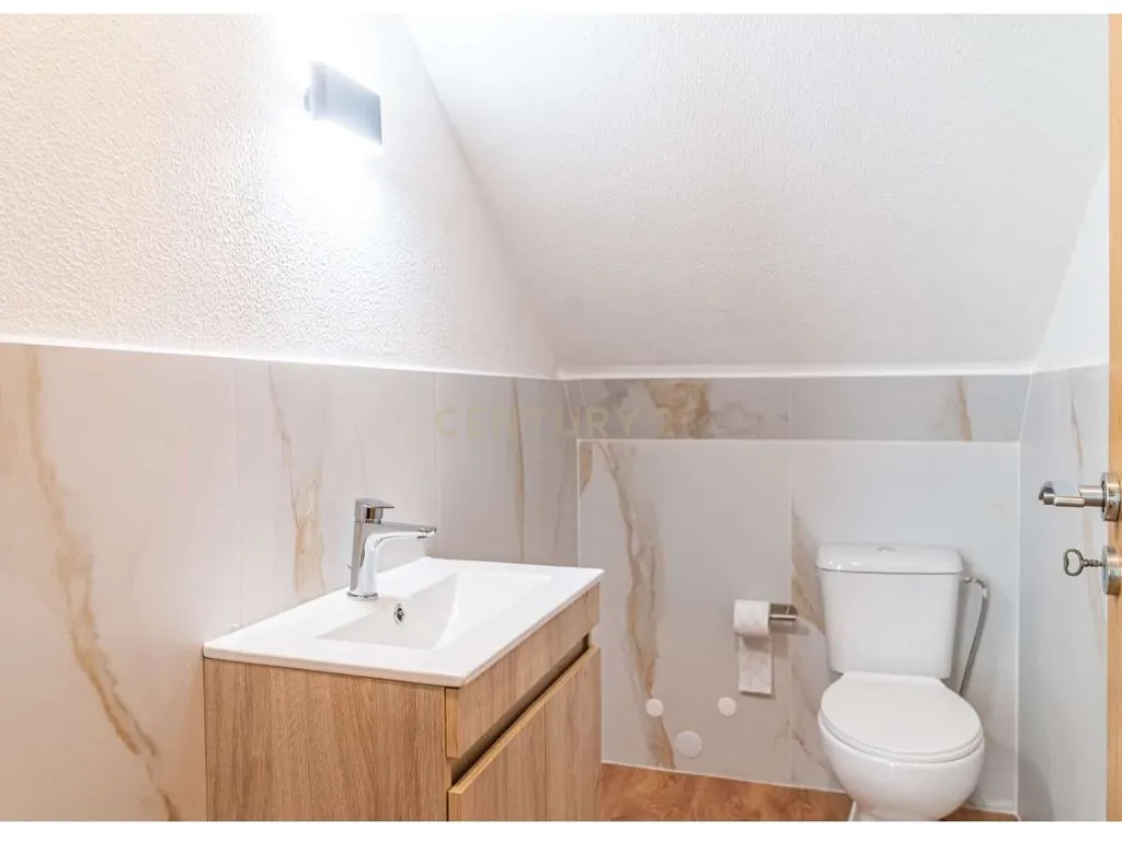 Moradia de Luxo no Coração do Porto – Totalmente Renovada - Image 34