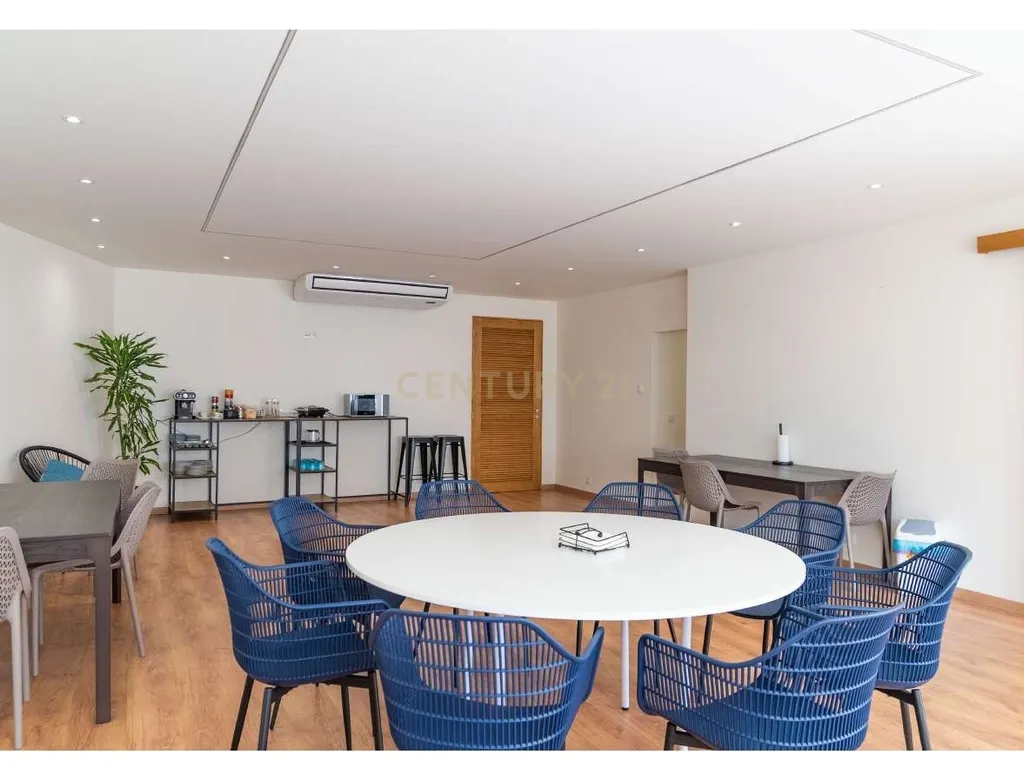 Moradia de Luxo no Coração do Porto – Totalmente Renovada - Image 31
