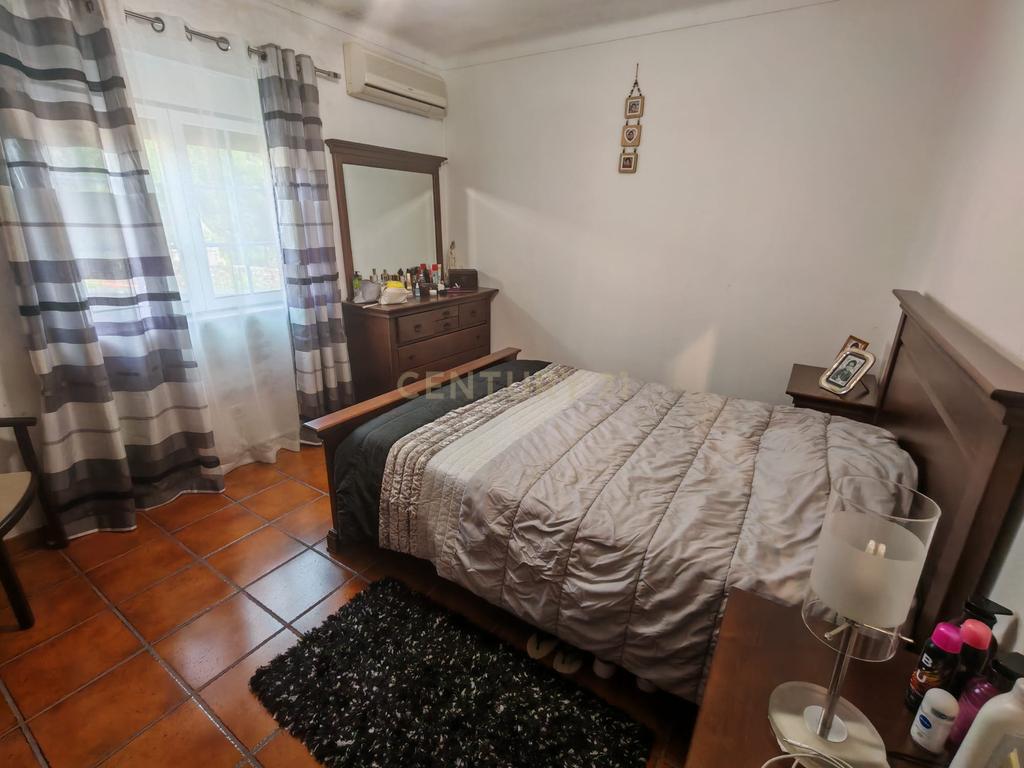 Fantástica Moradia T3 Salgueiro Campo, Castelo Branco - Image 13