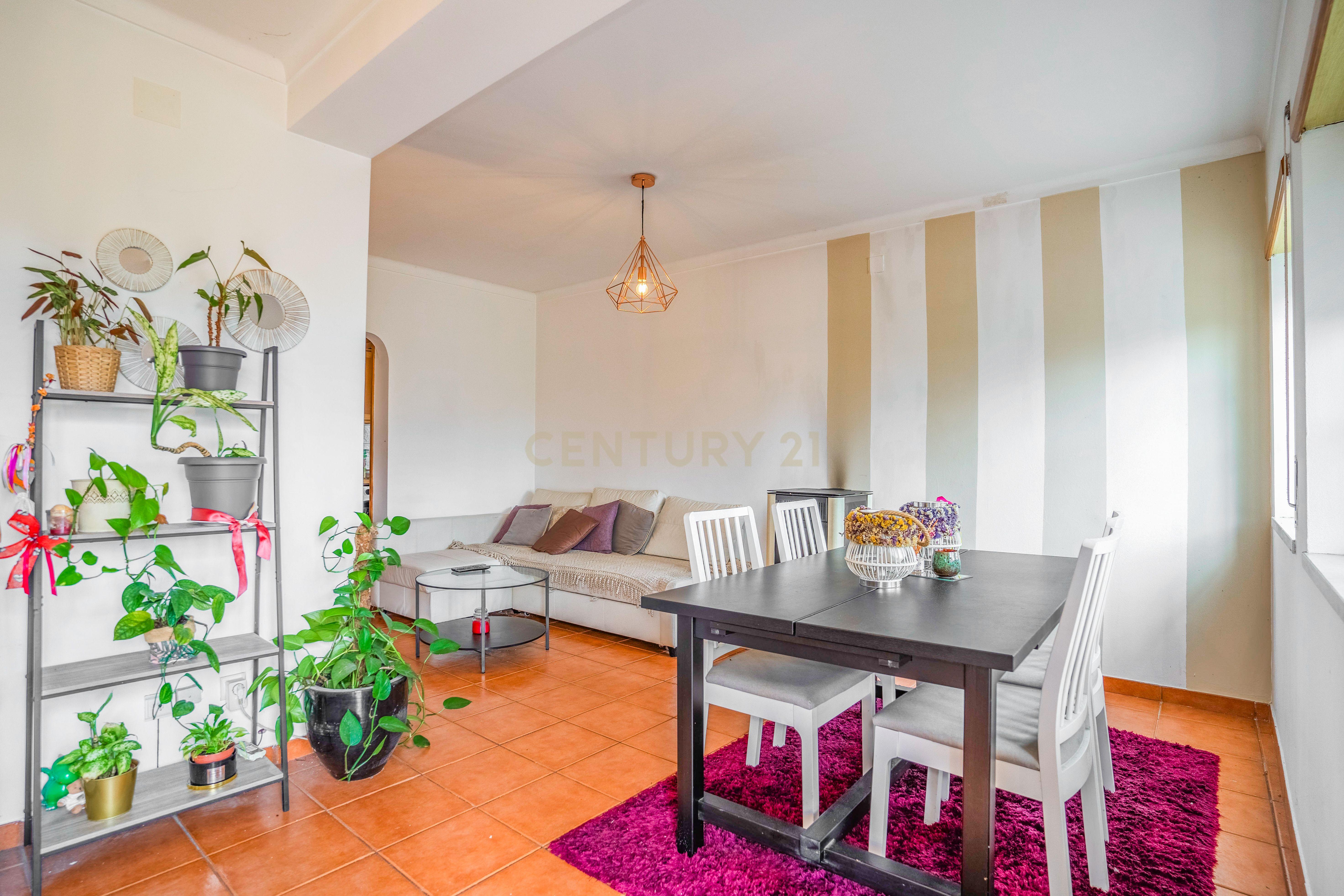 Fotografia 9 de Apartamento em Gaeiras - Duplex + sótão e garagem