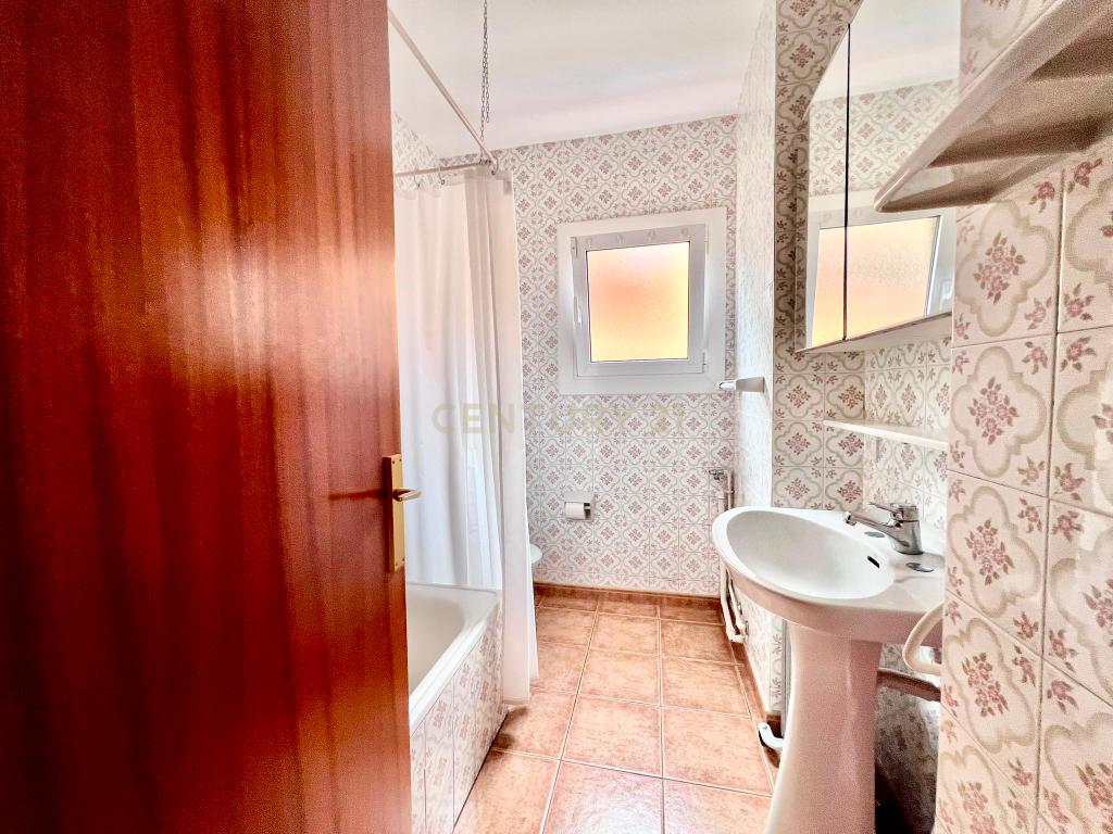 APARTAMENTO À VENDA EM PLATJA D'ARO - Image 10