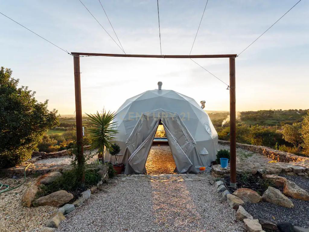 MORADIA TÉRREA T3 DE LUXO – ARQUITETURA CONTEMPORÂNEA EM PEDRA, A 8 MINUTOS DE TAVIRA - Image 34