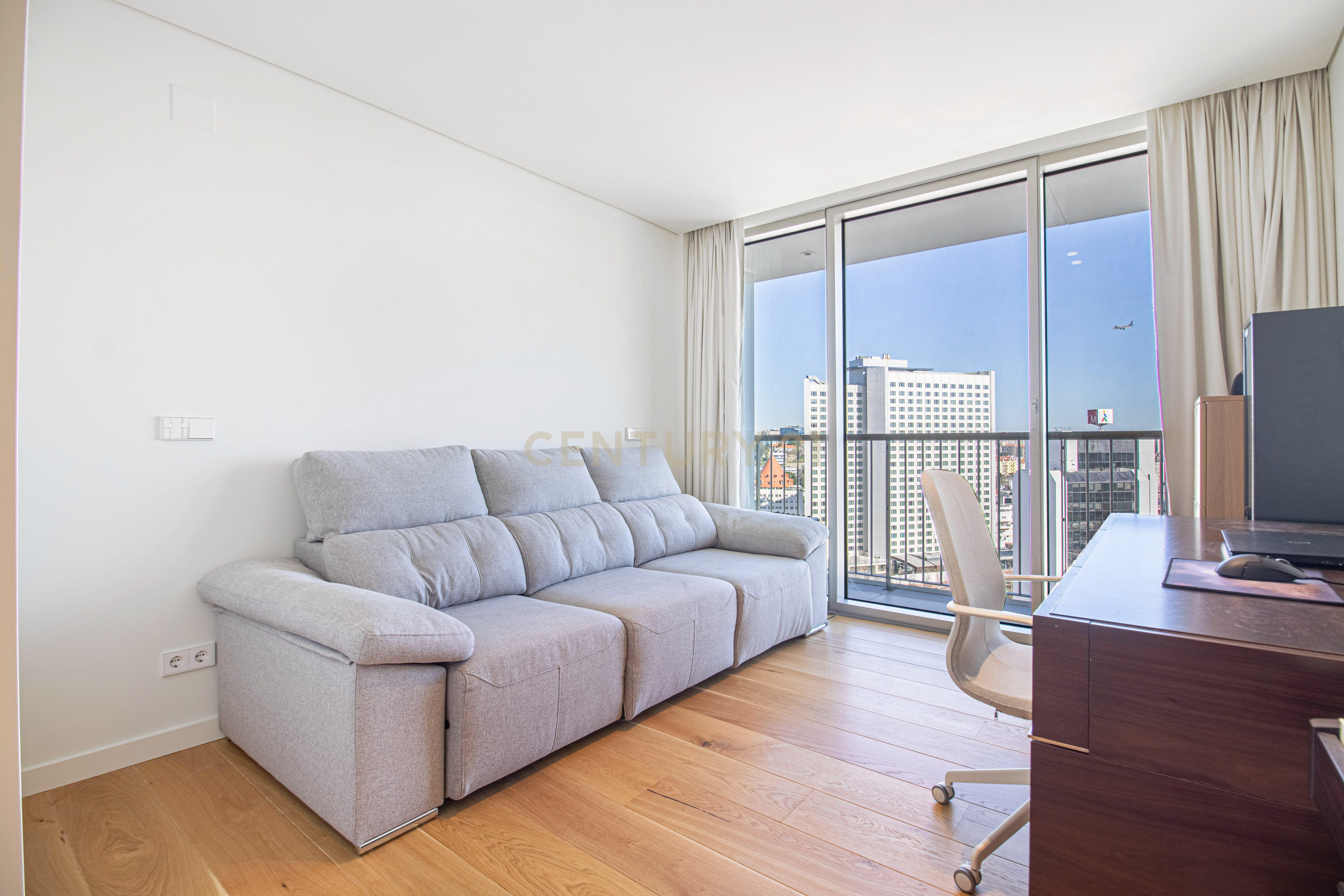 Apartamento T2 no Infinity em Campolide - Image 19