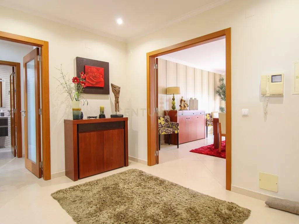 Apartamento T3 centro Palmela - Image 10