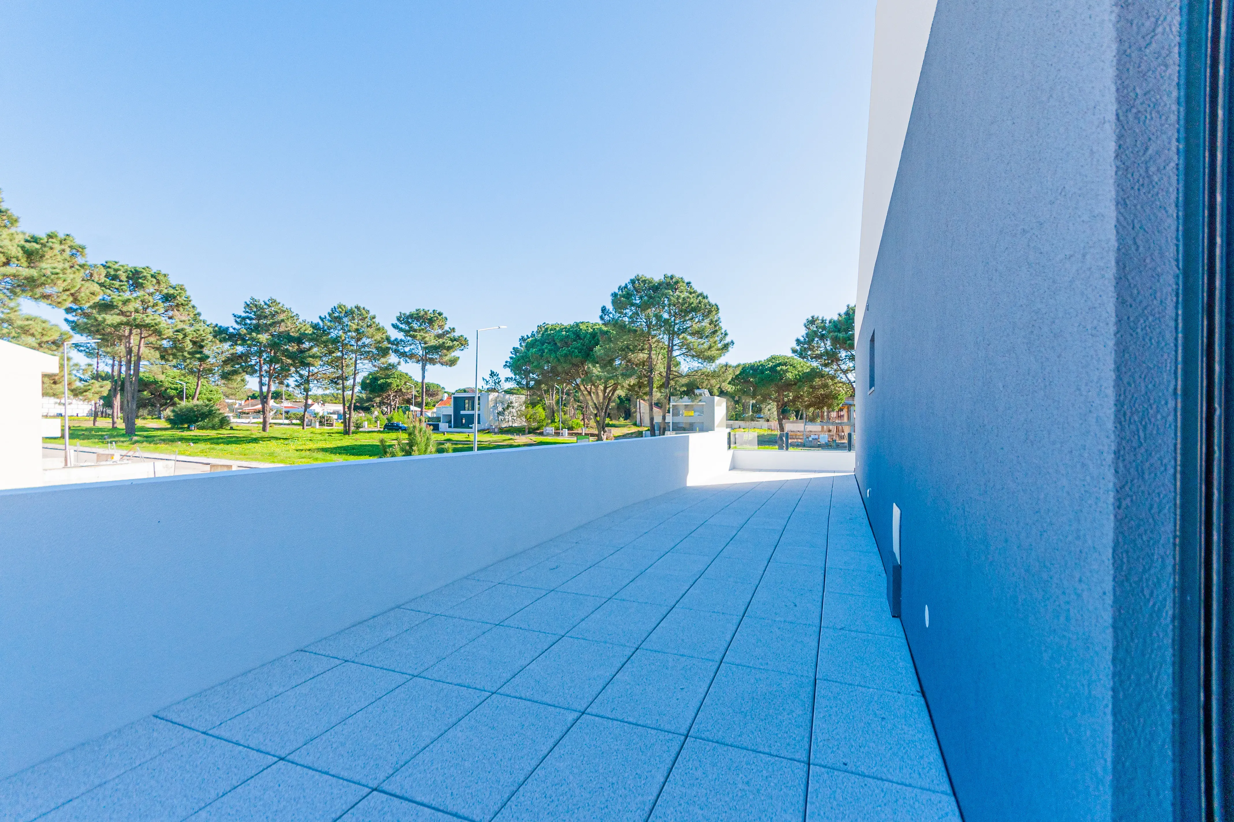 Moradia T3 Moderna com Piscina | Lagoa de Albufeira - Image 36