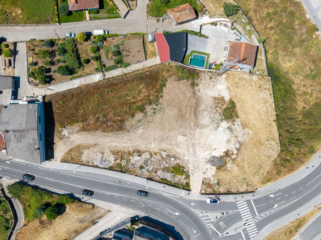 Lote de Terreno Urbano em Rebordosa – Paredes - Image 3