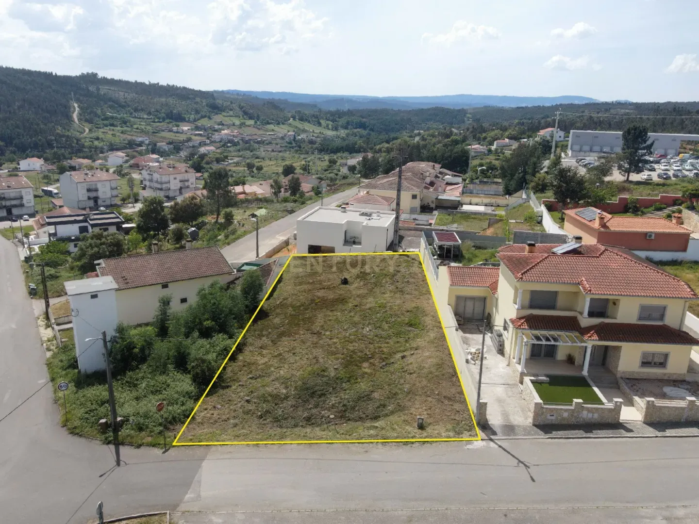 Fotografia 9 de Excelente lote de terreno com projeto aprovado