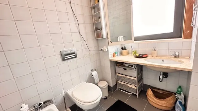 Venda de apartamento T1 no coração de Lisboa - Image 7