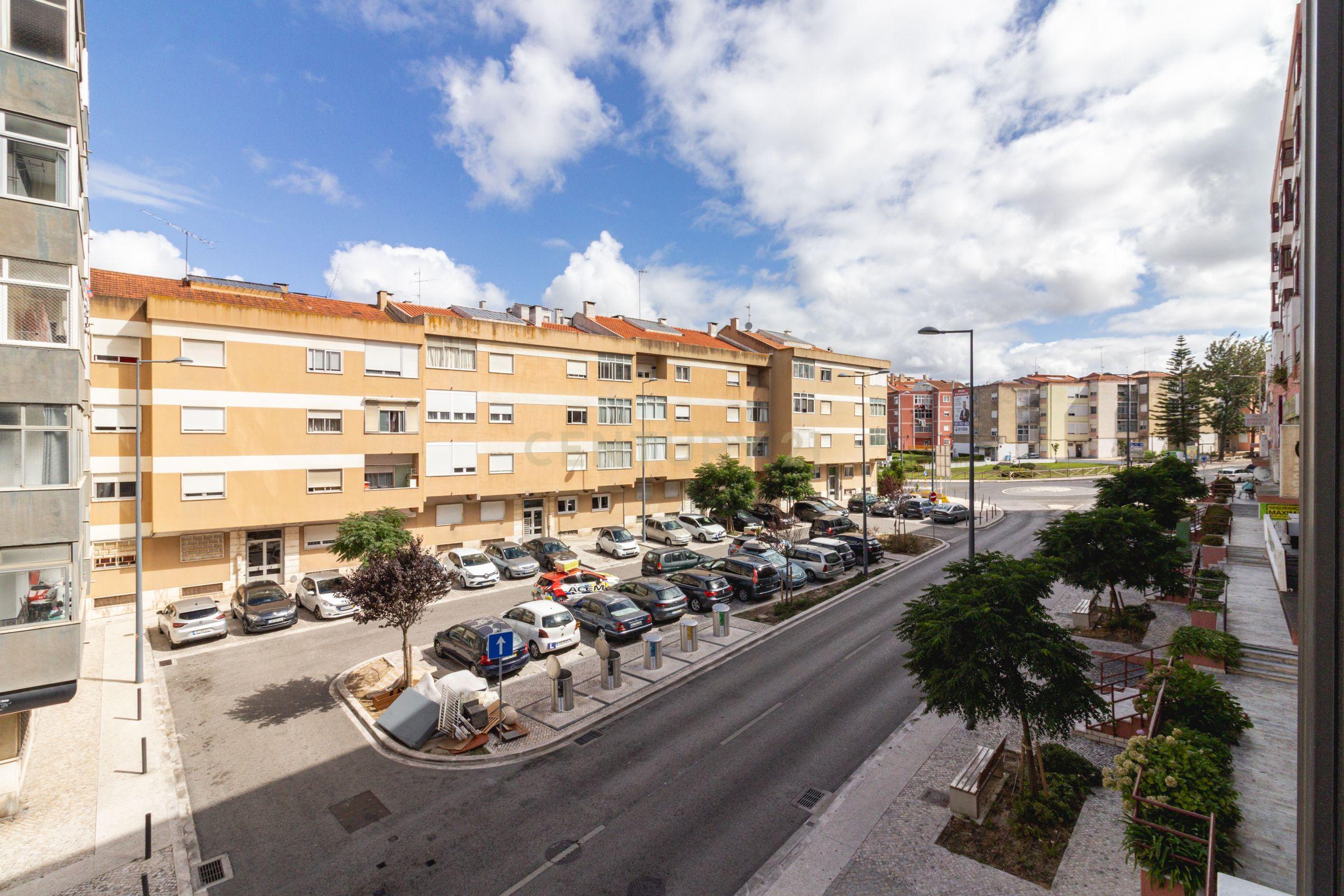 Apartamento T3 à venda em Agualva e Mira-Sintra, Sintra — foto 17