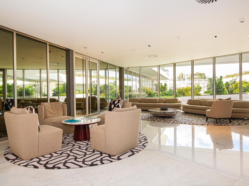 Apartamento de Luxo com 3 Quartos Virado a Sul na prestigiada Infinity Tower - Image 38