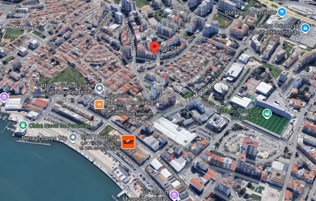 Apartamento Moderno em Portimão com Vista para o Rio - Image 5
