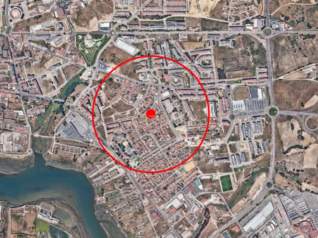 Lote para construção de moradia geminada no Montijo - Image 6